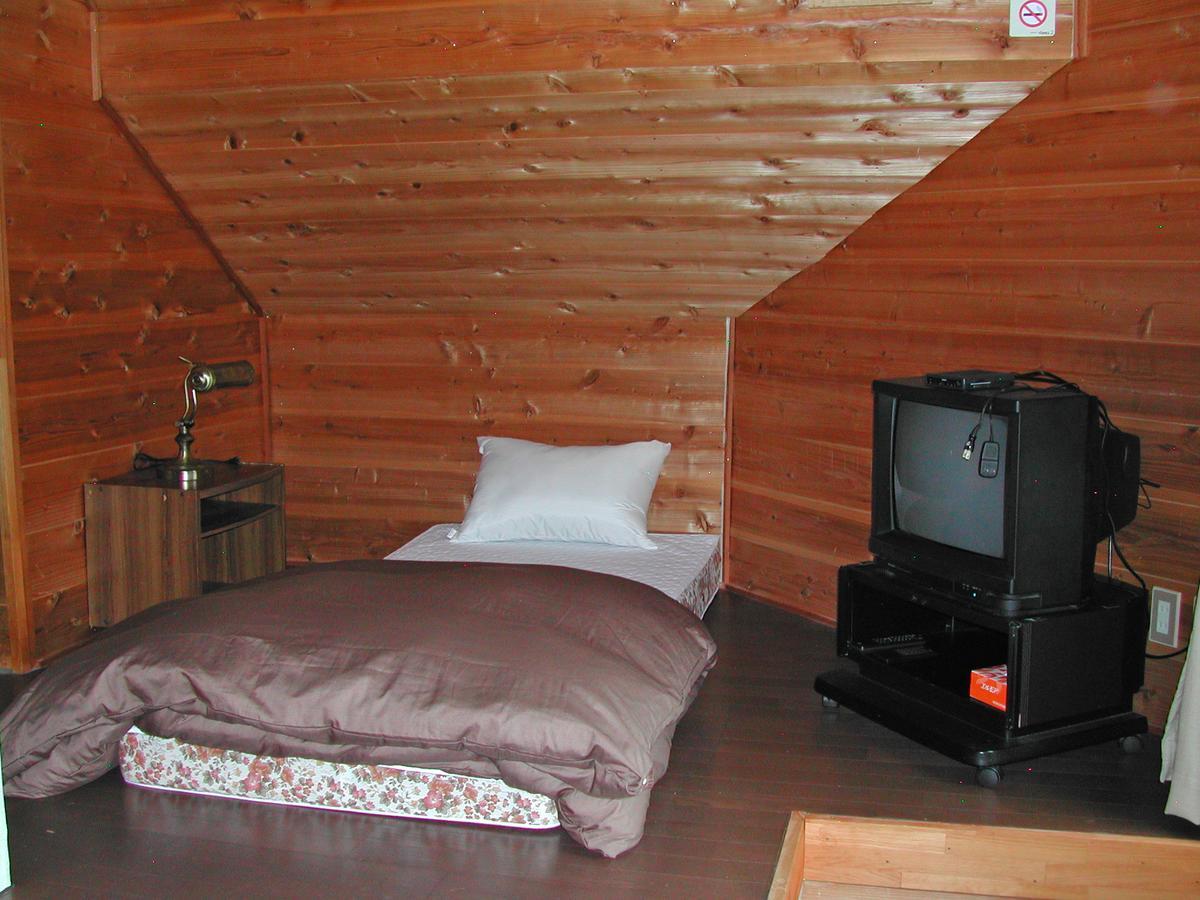 Pension Pilatus 2 Nagano Exterior photo
